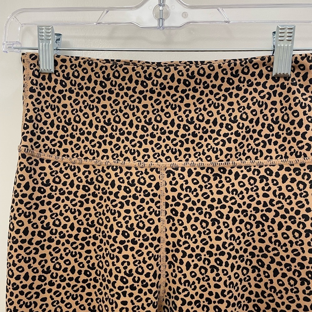 All Fenix Leopard Print Leggings - Picture 6 of 9
